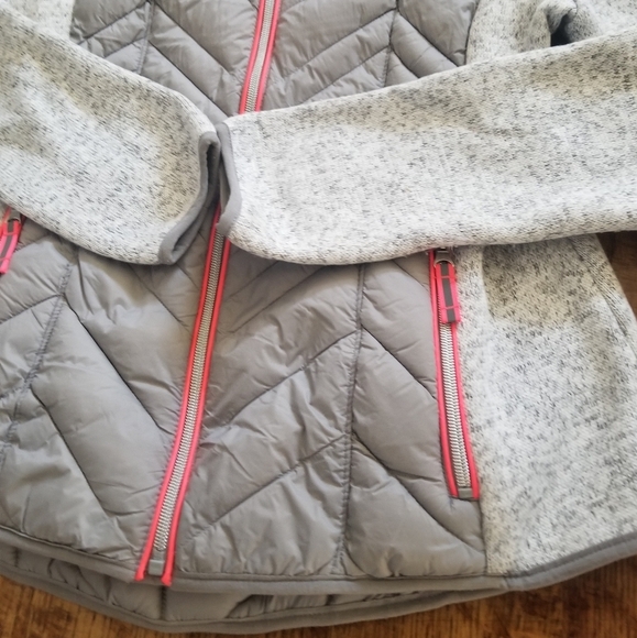 Xersion Jacket - Picture 2 of 9